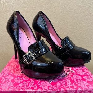 Ellie ‘Estelle’ Black Patent Leather 4” Hell Pointy Toe Pump - Size 8
